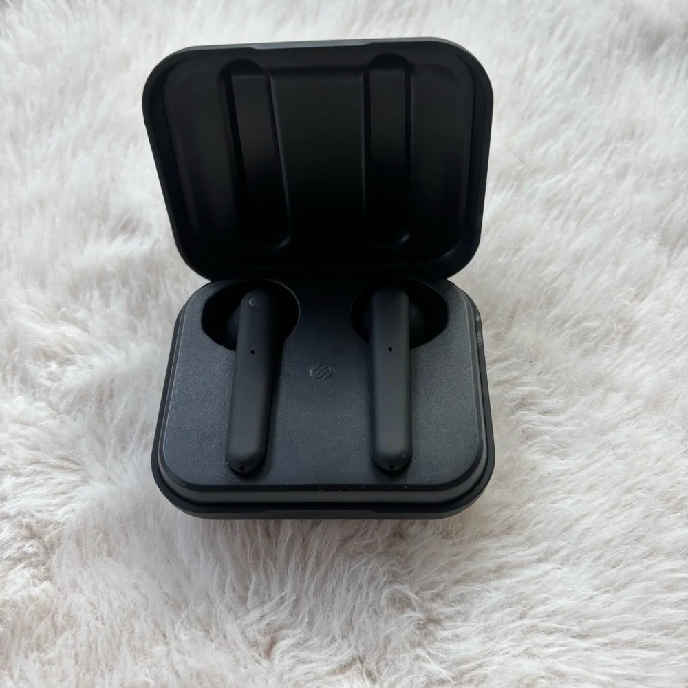 NWOT Urbanista Black Wireless Earbuds - Picture 3 of 4
